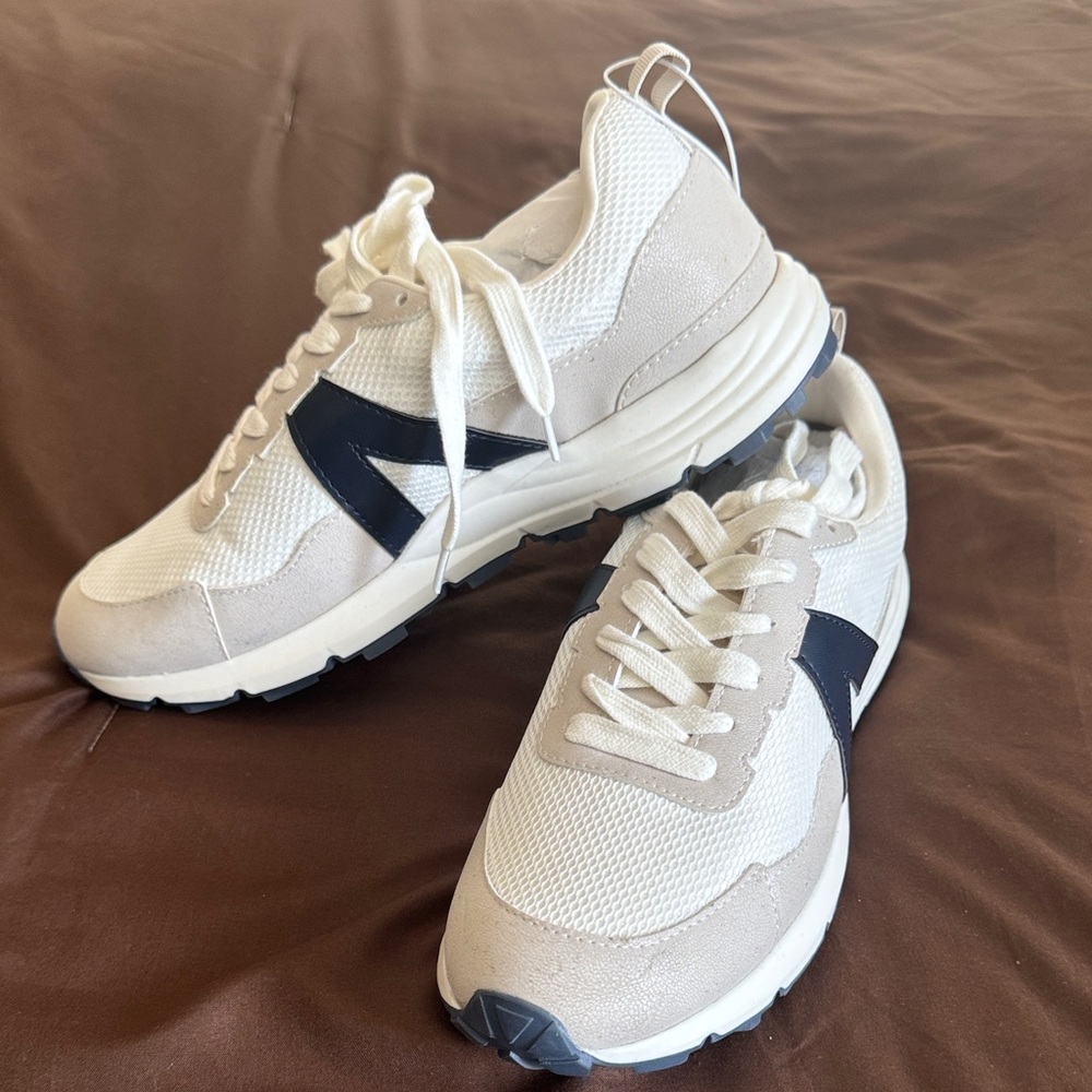 MIA Kaali Women's Sneakers in Off-White and Black
